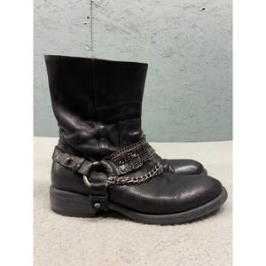 Vera Wang Leather Moto Boots Women's 7.5M Black Chain Link Accent Mid-Calf Zip